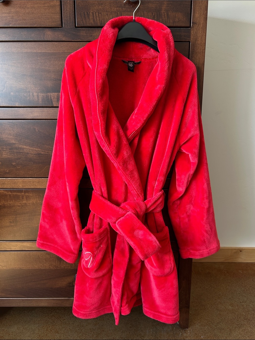 Victoria's Secret Plush Hooded Robe in Bright Red